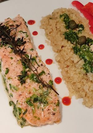 Форель томлена у вершках, з тим'яном та шпинатом️