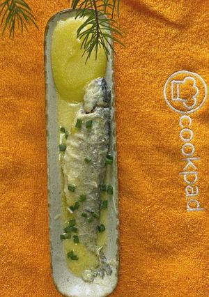 Форель в сметані