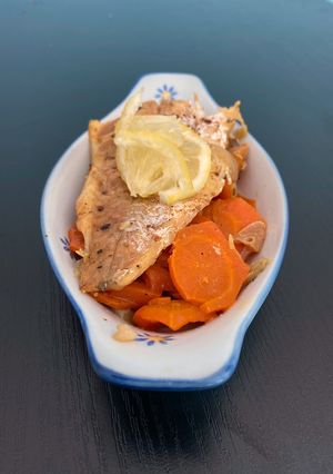 Філе хека на овочевій подушці