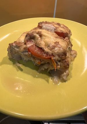 Хек запечений з помідором