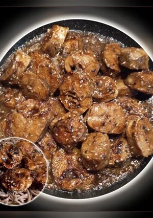 Хек в соєвому соусі та Унагі з кунжутом