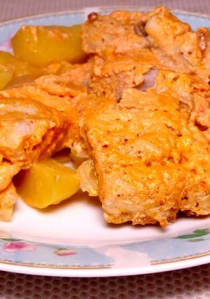 Хек с овощами в духовке