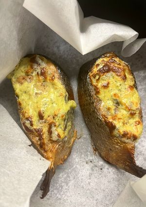 Червона риба в аерогрилі