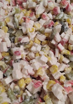 Салат з крабових паличок без яєць