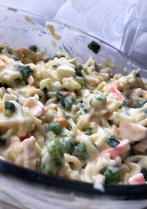 Салат із крабових паличок і мівіни