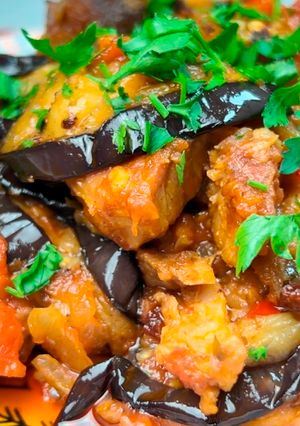 Баклажани з м'ясом по-грузинськи