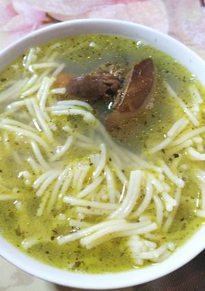 Бульйон з гусака та гусячих потрошків у мультиварці