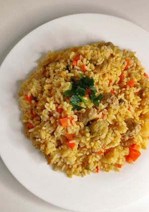 Булгур з овочами та свининою