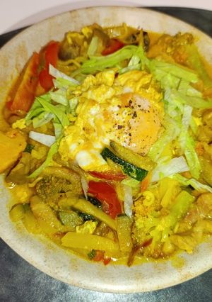 Вермішель з телятиною та овочами