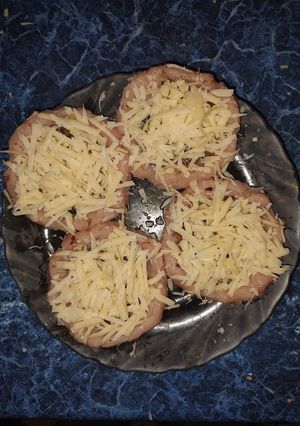 Гнізда з печерицями ‍ та цибулею з фаршу з курячого філе