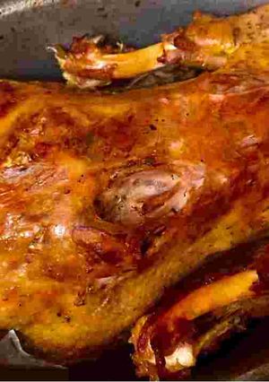 Гусак запечений