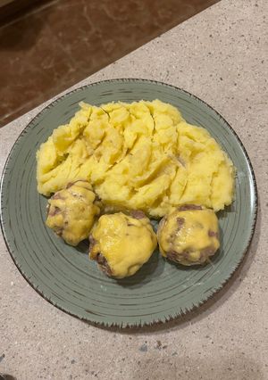 Грибочки з фаршем