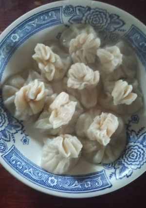 Домашні хінкалі зі свинини