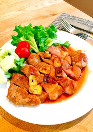 Домашні стейки зі свинини