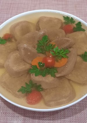 Заливне з яловичого язика