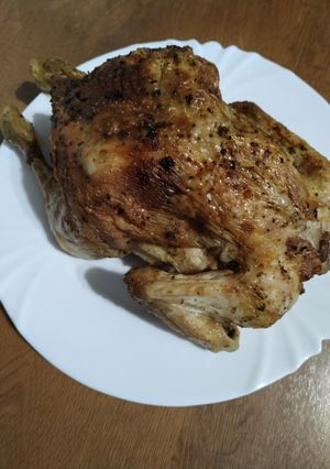 Запечена курка в маринаді