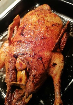 Запечена качка з яблуками