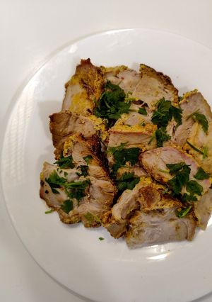 Запечений у духовці свинний ошийок