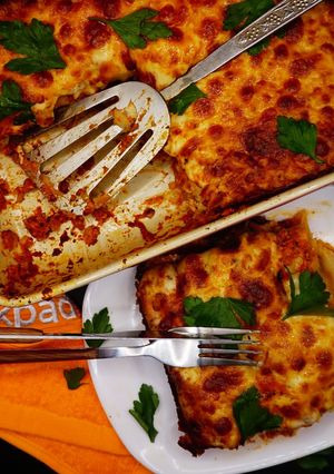 Канелоні з куркою в томатно-вершковому соусі