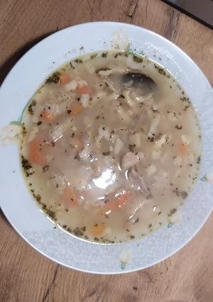 Зупа із фляками (польський суп із яловичого шлунка)