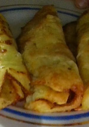 Кабачкові млинці з м'ясною начинкою