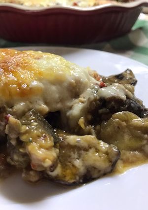 Запіканка із баклажанів під соусом бешамель