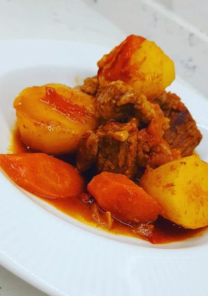 Картопля з м'ясом