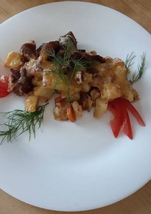 Картопля запечена з м'ясом