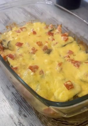 Картопля з мʼясом та грибами під сиром