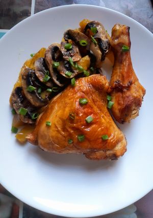 Картопляно-грибна запіканка з куркою