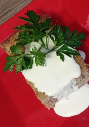 Картопляна бабка з фаршем