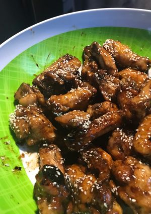 Кисло-солодкі крильця