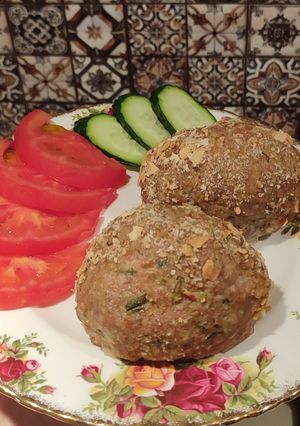 Котлети з телятини з кабачком та моцарелою