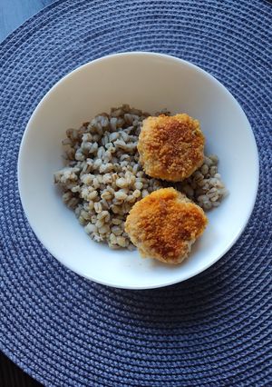 Котлети з курячого фаршу з філе в панірувальних сухарях