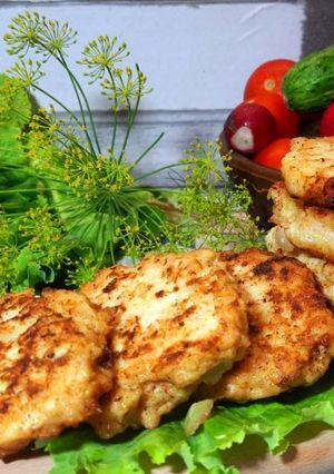 Котлети курячі з кабачком/Смачна та швидка м’ясна страва для вечері)