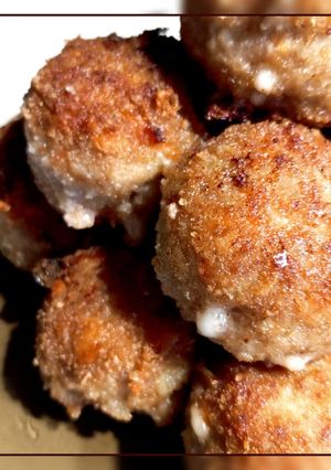 Котлети свинні з морквою, сиром і вівсянкою