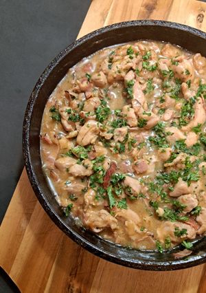 Курка з беконом у соєвій омачці