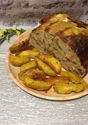 Курка фарширована млинцями