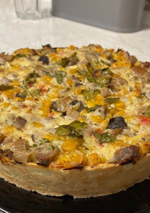 Кіш з м’ясом та грибами