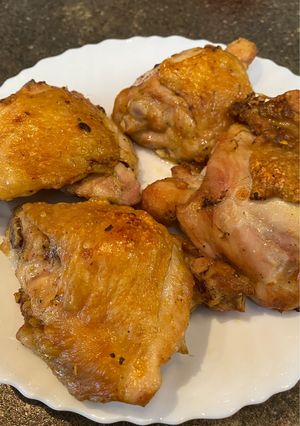 Курячі стегна в аерогрилі