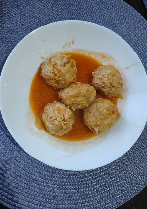 Ліниві голубці в підливі зі сметаною та кетчупом