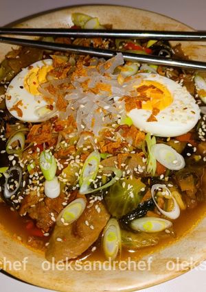 Мівіна з яловичиною та овочами/Mivina with beef and vegetables