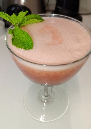 Кавунно-грейпфрутовий коктейль