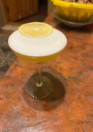 Коктейль Whiskey sour