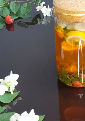 Лимонад з полуницею