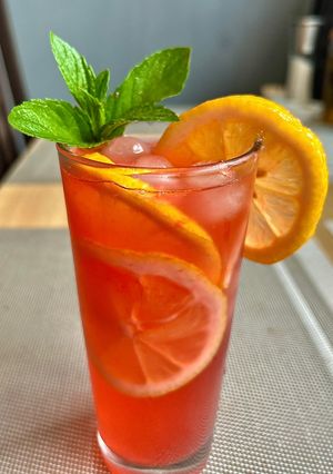 Лимонад з румбамбару (ревіню)