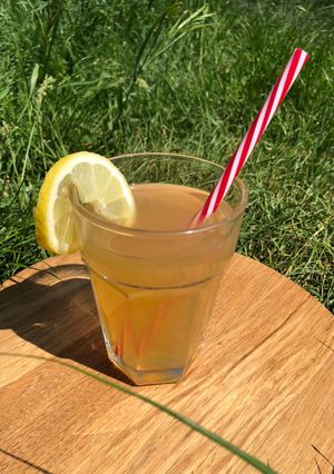 Напій з бузини / квас