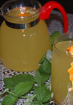 Напій із апельсинів та лимонів