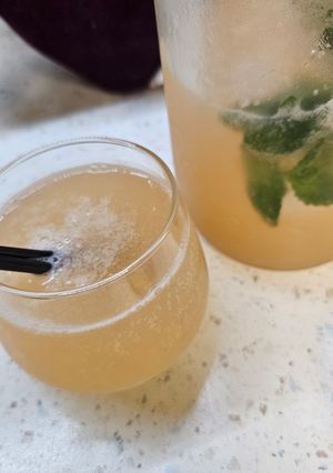 Персиковий лимонад