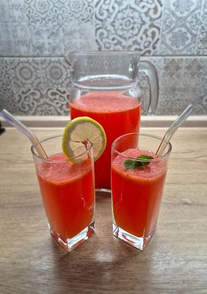 Полуничний лимонад